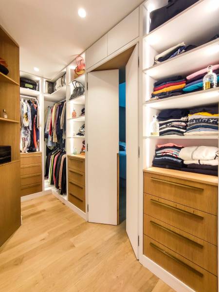 Création d'un dressing pour la chambre parentale