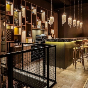 Aménagement intérieur d’un bar-restaurant à Marseille