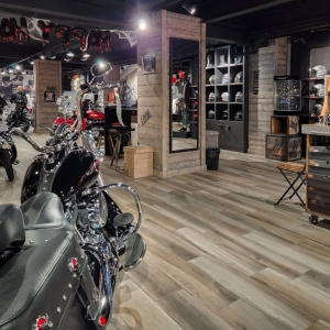 Architecte d’intérieur à Lyon pour la conception d’une concession Harley-Davidson unique