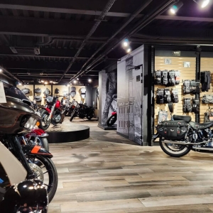 Architecte d’intérieur à Lyon pour la conception d’une concession Harley-Davidson unique