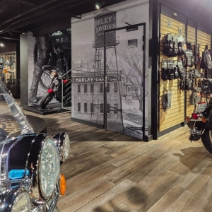 Architecte d’intérieur à Lyon pour la conception d’une concession Harley-Davidson unique