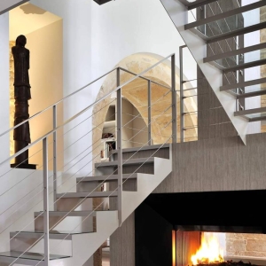 Rénovation et aménagement intérieur d’une ancienne chapelle du XII ème siècle dans la région lyonnaise