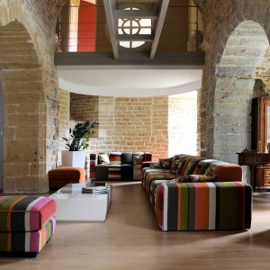 Rénovation et aménagement intérieur d’une ancienne chapelle du XII ème siècle dans la région lyonnaise